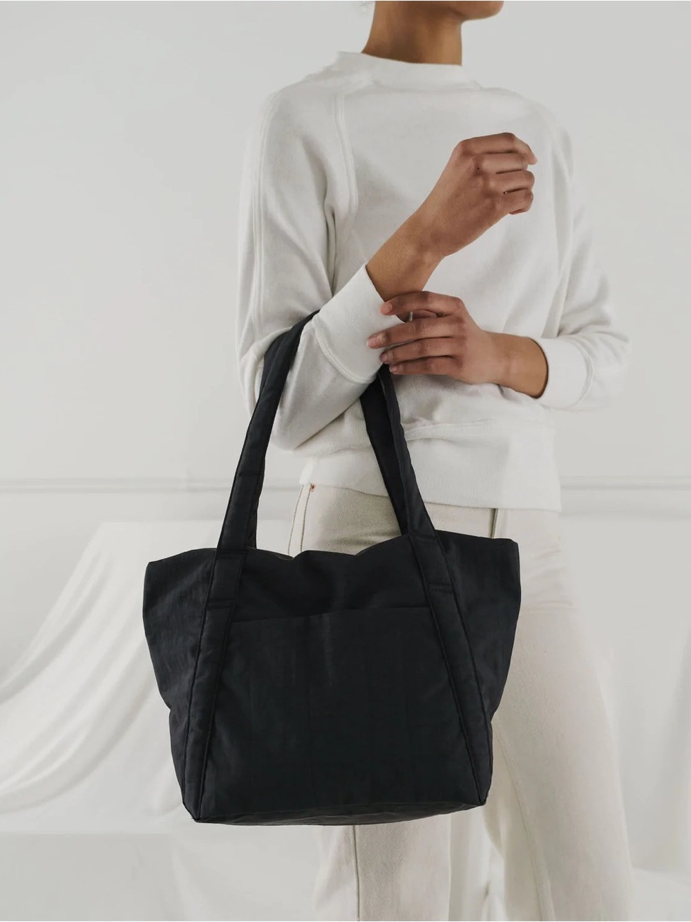 NWT BAGGU Mini Cloud Bag Tote Black - Picture 10 of 12